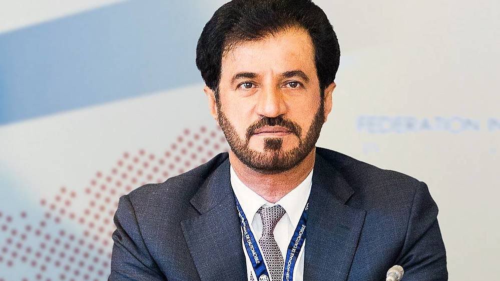 سعادة سلطان السماحي يهنئ سعادة محمد بن سليم