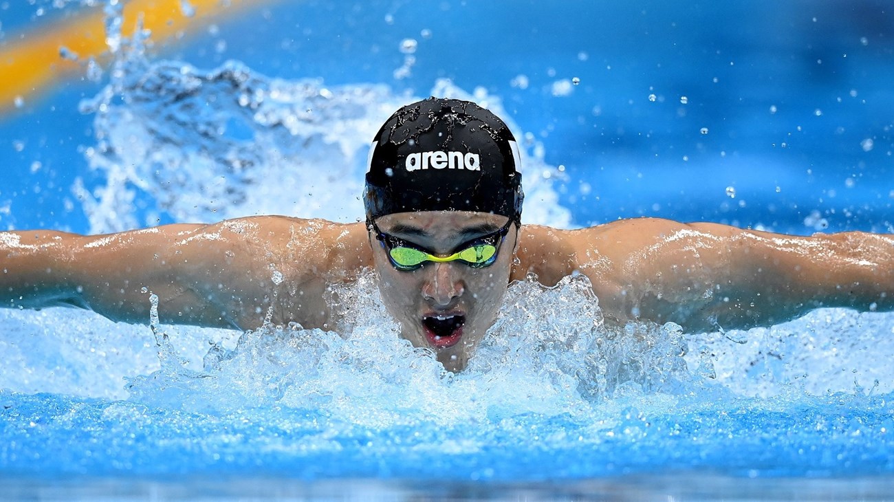 أبطال الأولمبياد في مونديال أبوظبي للسباحة